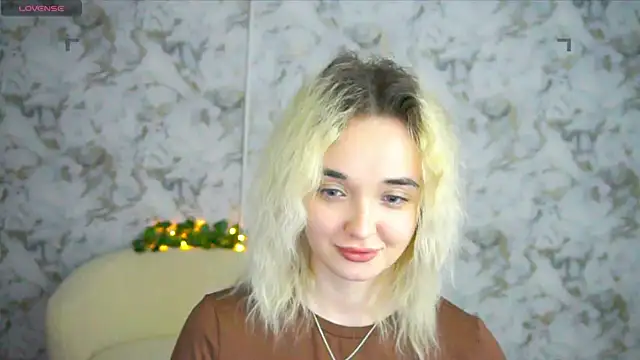 Ashley S online show from 04/28/26, 02:27