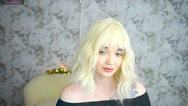 Ashley S online show from 06/03/26, 10:26