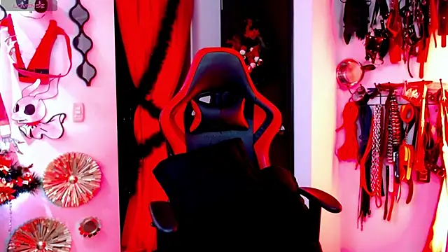 freyja diamond online show from 12/12/24, 04:37
