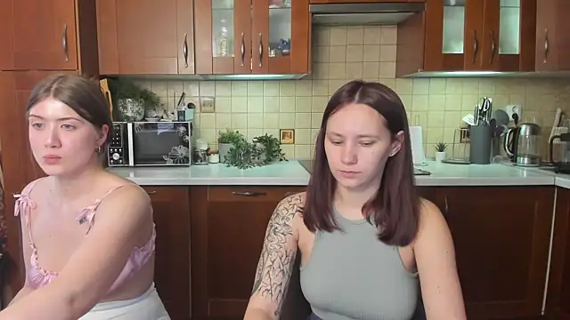 HotCaramellsTV online show from 05/23/26, 11:25
