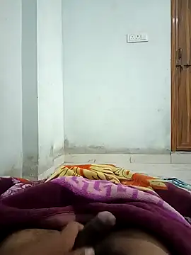 Snapshot of pintuS40 chatting on 01/18/25, 08:19 pintuS40 online show from 01/18/25, 08:19