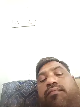 Snapshot of pintuS40 chatting on 01/26/25, 09:29 pintuS40 online show from 01/26/25, 09:29