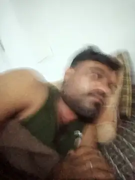 Snapshot of pintuS40 chatting on 09/26/25, 12:58 pintuS40 online show from 09/26/25, 12:58