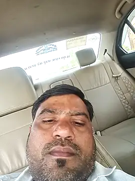 Snapshot of pintuS40 chatting on 10/08/25, 05:05 pintuS40 online show from 10/08/25, 05:05