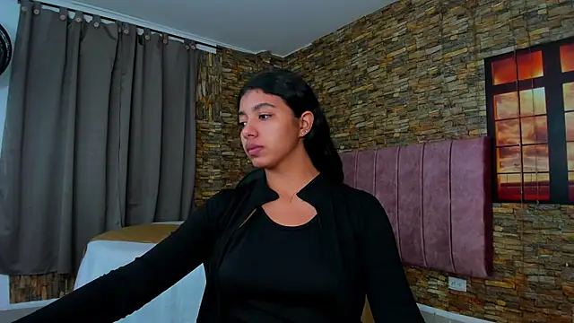 Snapshot of viktorya_xue chatting on 02/11/25, 11:10 viktorya xue online show from 02/11/25, 11:10