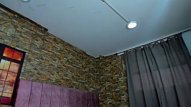 Snapshot of viktorya_xue chatting on 02/23/25, 02:14 viktorya xue online show from 02/23/25, 02:14