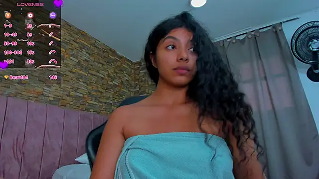 Snapshot of viktorya_xue chatting on 03/03/25, 05:39 viktorya xue online show from 03/03/25, 05:39