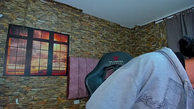 Snapshot of viktorya_xue chatting on 03/12/25, 11:20 viktorya xue online show from 03/12/25, 11:20