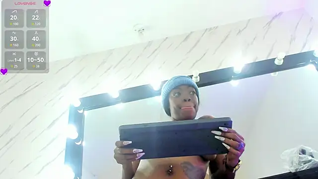 ElisabethMassey online show from 09/29/25, 01:49