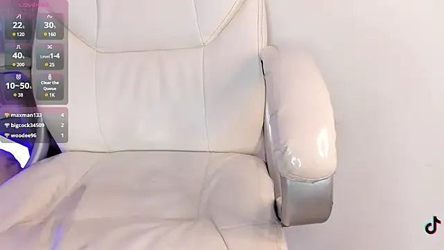 nattaly adams online show from 01/13/25, 11:06