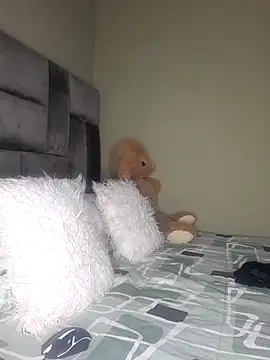 SlimRose24 online show from 11/03/25, 01:40