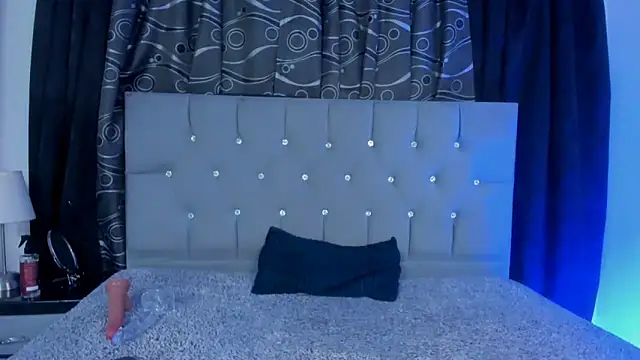 Snapshot of nova_sex01 chatting on 01/31/25, 06:57 nova sex01 online show from 01/31/25, 06:57