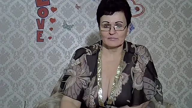 PaulaGolden online show from 12/24/24, 06:06