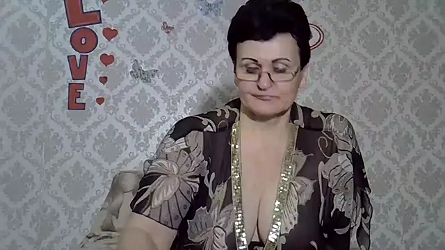 PaulaGolden online show from 02/02/25, 06:10