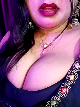 Suhanakhan00 online show from 12/23/24, 11:17