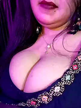 Suhanakhan00 online show from 01/31/25, 10:10