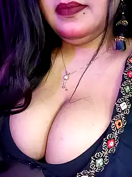 Suhanakhan00 online show from 03/11/25, 04:54