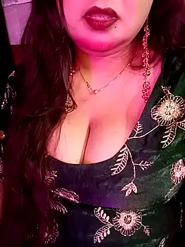 Suhanakhan00 online show from 03/15/26, 06:41