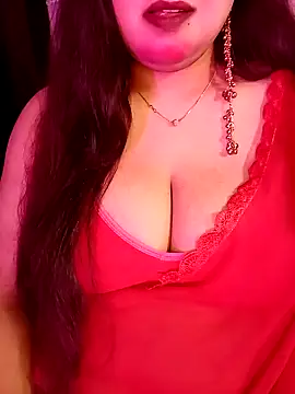Suhanakhan00 online show from 04/02/26, 08:45