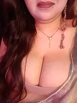 Suhanakhan00 online show from 07/15/26, 08:19