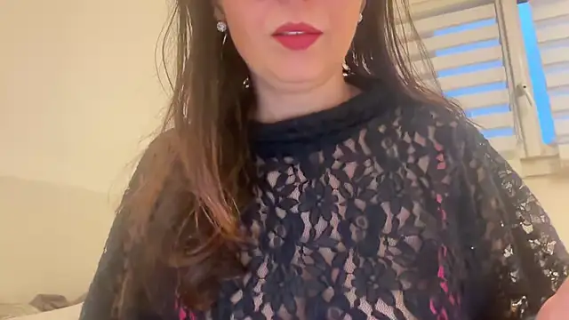 Snapshot of Serena_4you chatting on 02/22/26, 05:11 Serena 4you online show from 02/22/26, 05:11