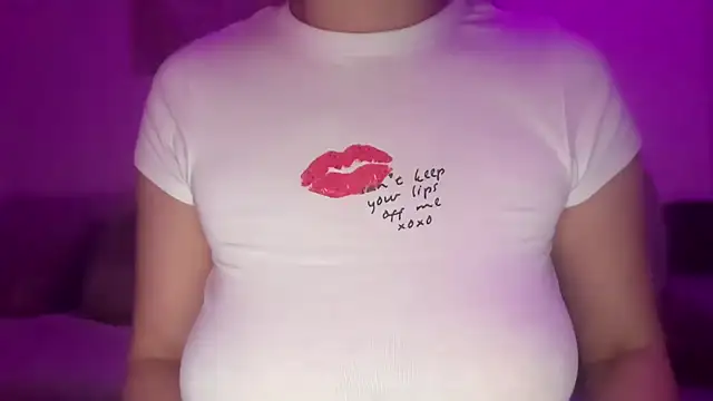 Snapshot of Serena_4you chatting on 02/25/26, 06:06 Serena 4you online show from 02/25/26, 06:06