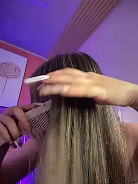 Sophie LS online show from 02/01/25, 02:37