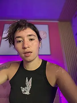 Sophie LS online show from 12/05/25, 01:52