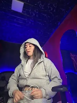 Sophie LS online show from 03/20/26, 02:16