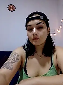 Snapshot of Babe-sofi chatting on 06/10/26, 02:56 Babe-sofi online show from 06/10/26, 02:56