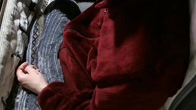 Snapshot of cinnabar_red chatting on 04/07/26, 02:56 cinnabar red online show from 04/07/26, 02:56