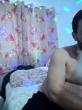 KAZADO LIBERAL online show from 10/06/25, 02:03