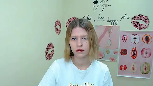 Snapshot of StellaCRL chatting on 02/15/25, 07:27 StellaCRL online show from 02/15/25, 07:27