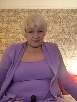 Snapshot of Laura_Millf chatting on 01/09/25, 07:50 Laura Millf online show from 01/09/25, 07:50