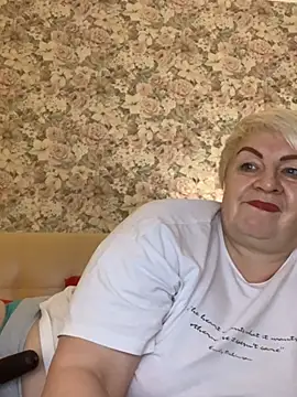 Snapshot of Laura_Millf chatting on 01/23/25, 07:29 Laura Millf online show from 01/23/25, 07:29