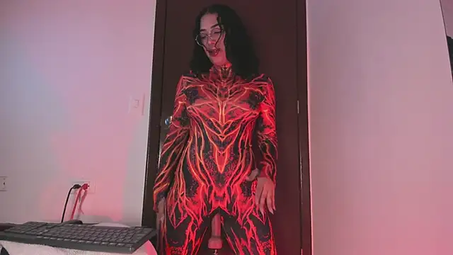 Snapshot of Lizzie-Evans chatting on 10/02/25, 12:12 Lizzie-Evans online show from 10/02/25, 12:12