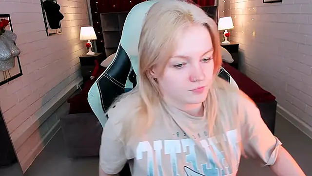 GraceGlamour online show from 03/13/25, 08:15