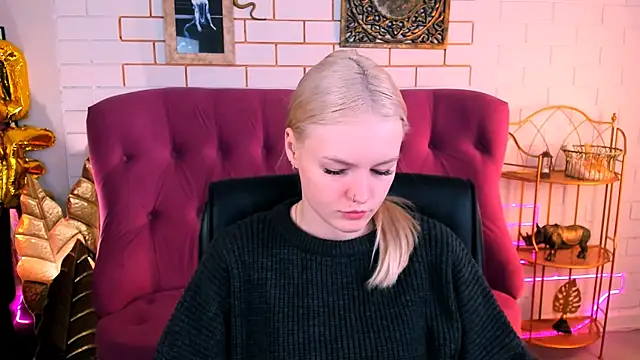 GraceGlamour online show from 09/29/25, 05:01