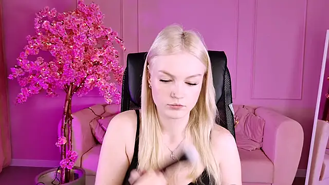 GraceGlamour online show from 09/30/25, 05:12