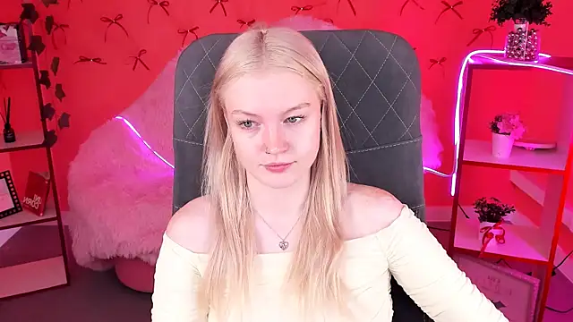 GraceGlamour online show from 11/22/25, 05:06