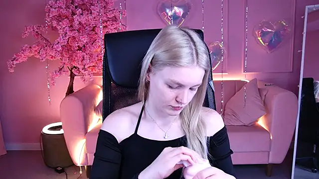 GraceGlamour online show from 02/21/26, 05:08