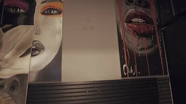 Snapshot of dani4334 chatting on 10/19/25, 08:59 dani4334 online show from 10/19/25, 08:59