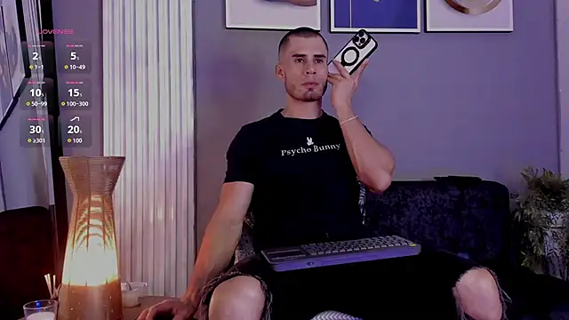 thomas eliotts online show from 06/02/26, 07:49