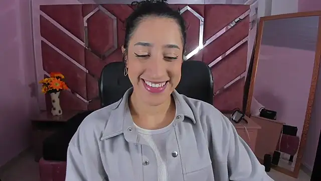 Eimy Sexy  online show from 05/26/26, 01:40