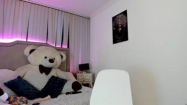 Valentina Se online show from 12/18/24, 09:25