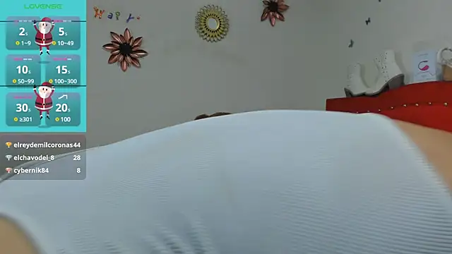 sharoncute1 online show from 12/18/24, 03:26