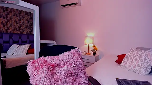 IsabellaAnngel online show from 02/01/25, 11:58