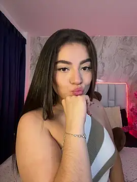 IsabellaAnngel online show from 07/18/26, 01:10