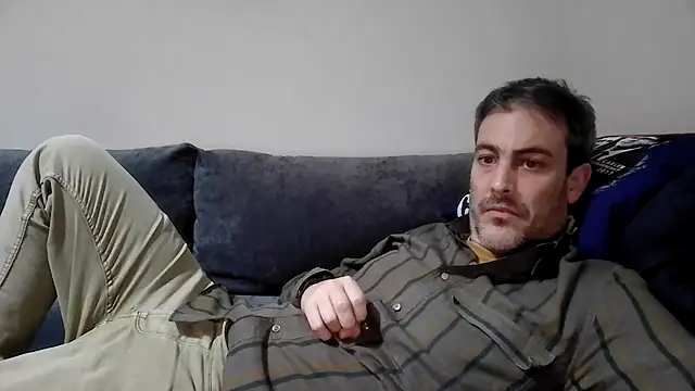 basquehotboy online show from 02/17/25, 10:03