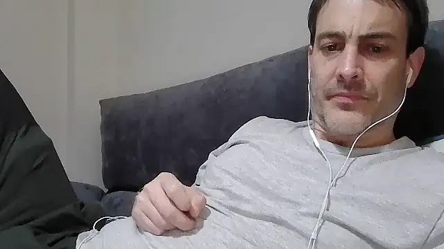 basquehotboy online show from 03/21/25, 11:56